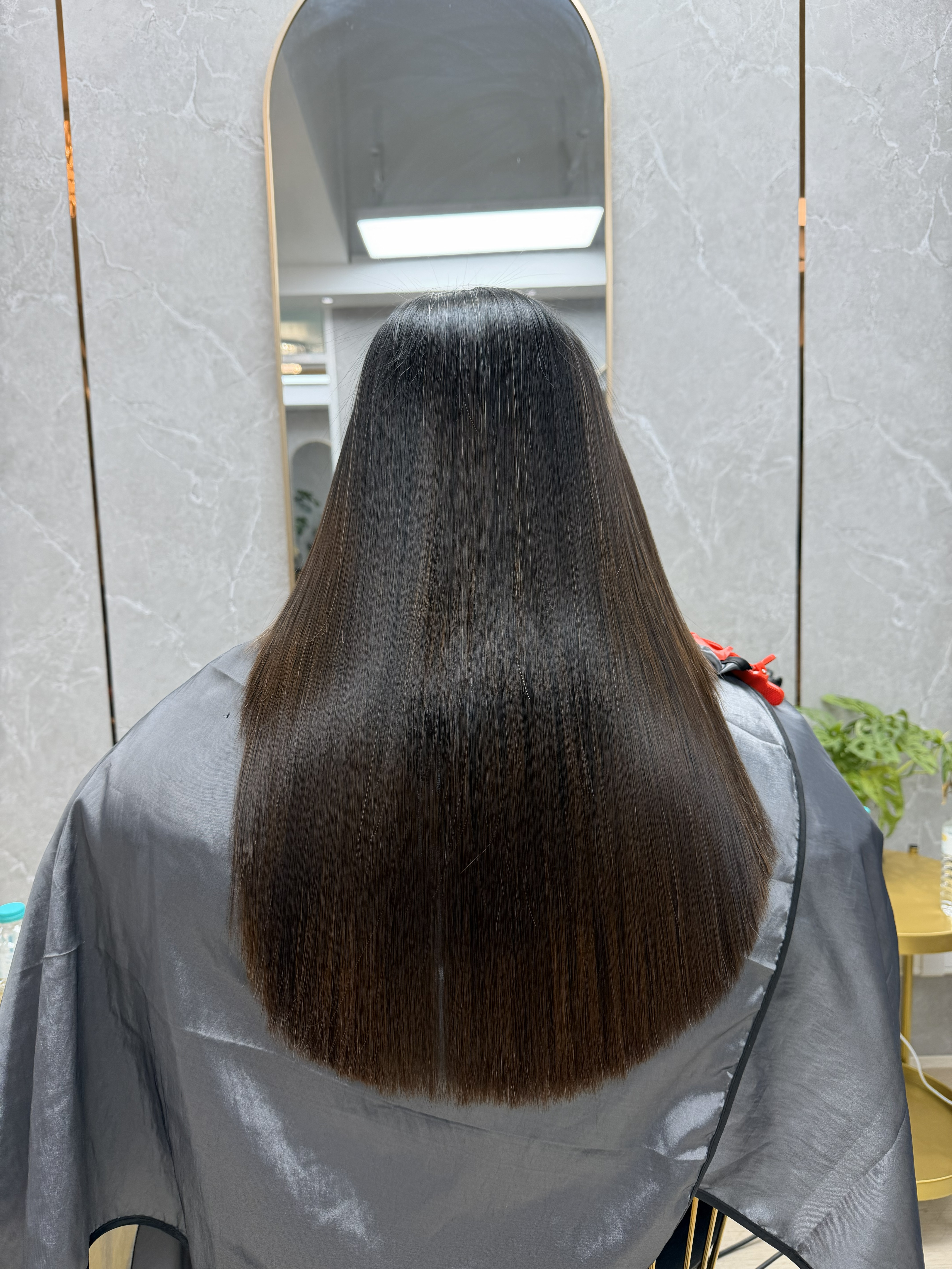ยืดผมถาวร 511 SALON สมุทรปราการ ผลลัพธ์ผมเรียบสวยงาม